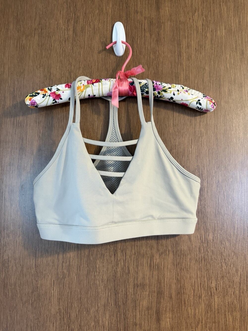 Zyia Active grid sports bra sz XL athletic missing pads Gray mesh running